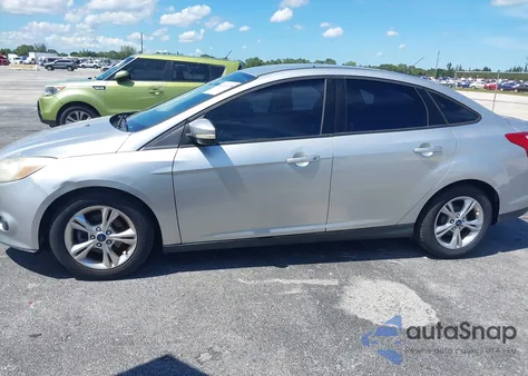 2014 Ford Focus Se from USA, damaged, VIN 1FADP3F28EL274811